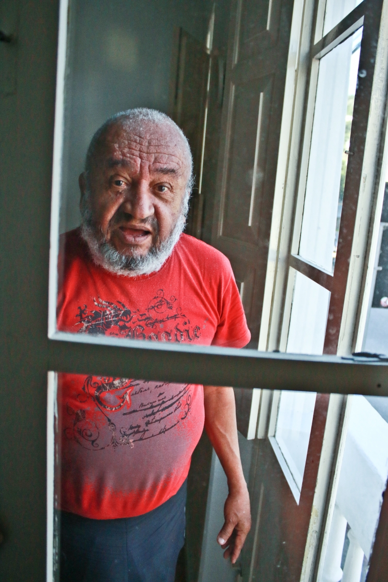 Tirado das ruas, idoso tem história surpreendente