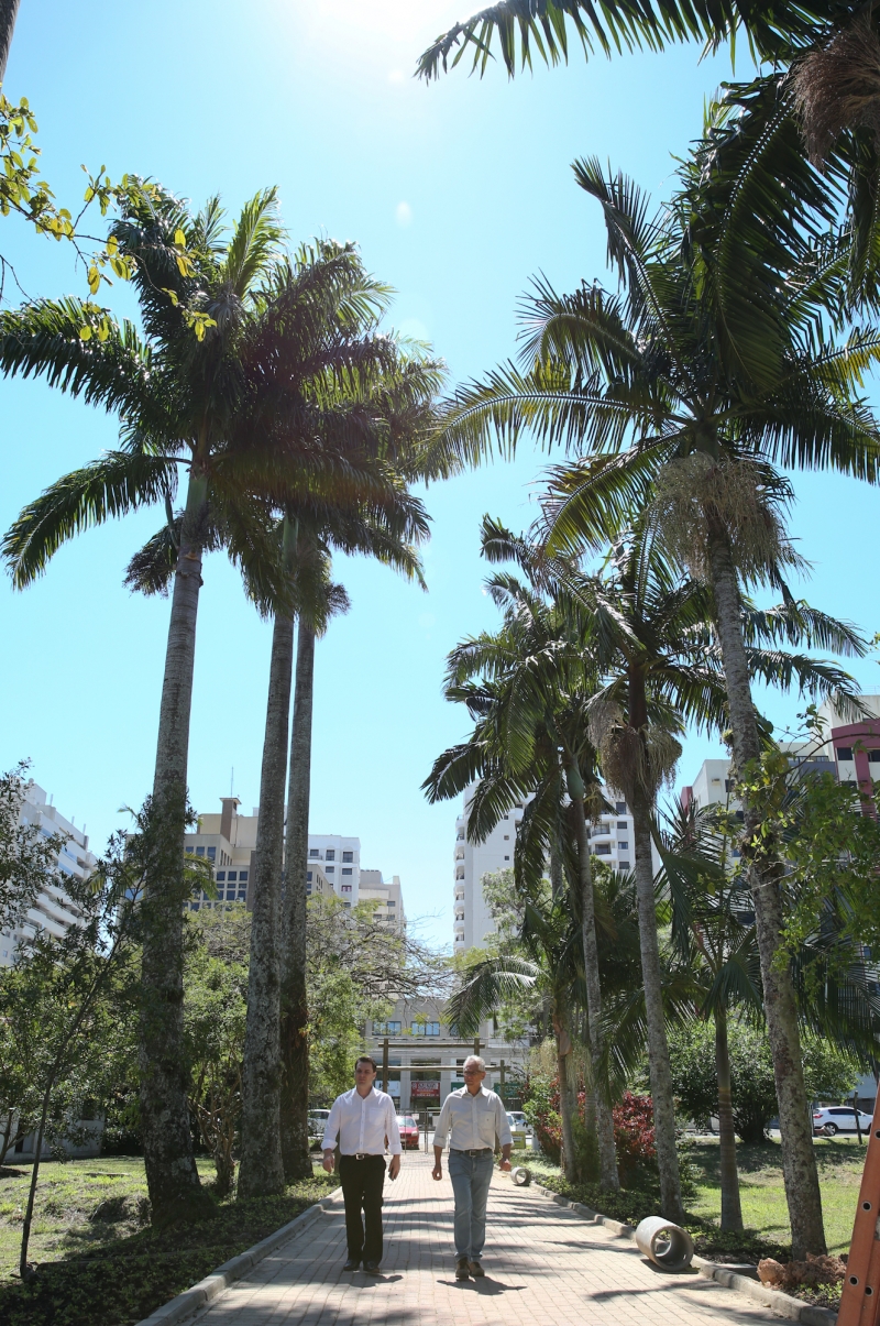 Parque Jardim Botânico: prefeito vê últimos ajustes