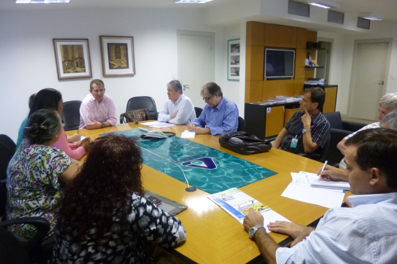Presidente da Casan analisa tarifa social para o Continente