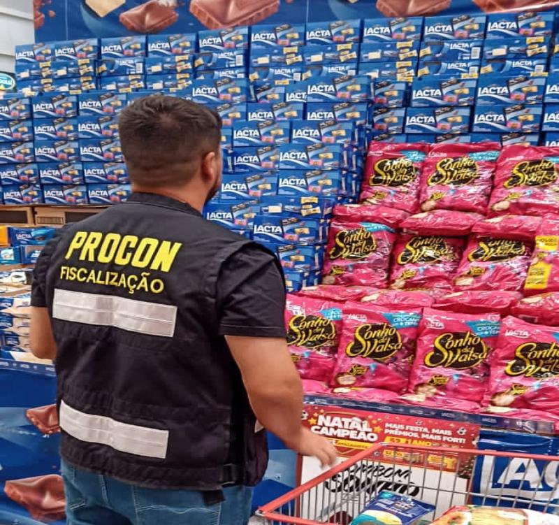 Procon identifica diferença de mais de 100% no preço de itens da ceia