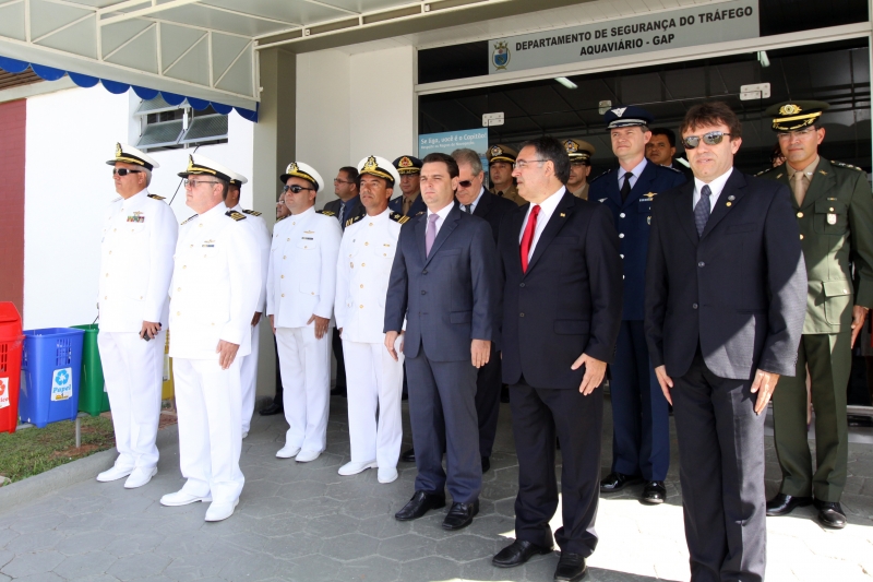Prefeito prestigia posse do Capitão dos Portos do Estado