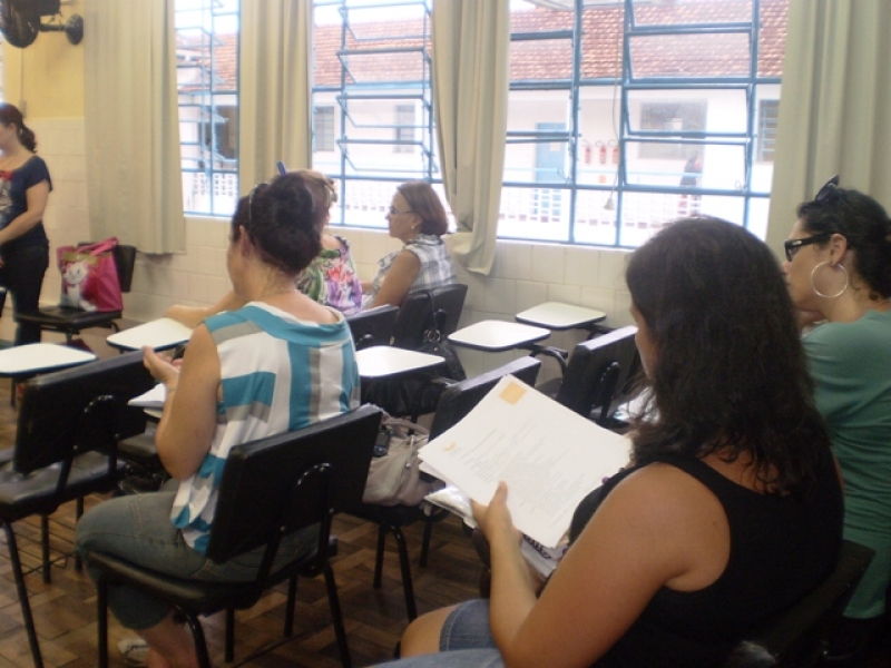Entidades participam de oficina de confecção de projetos