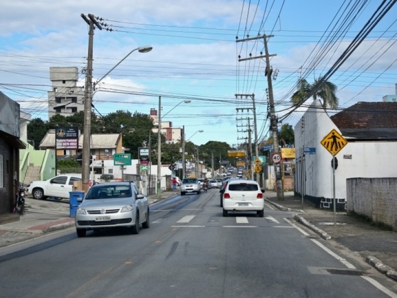 Depois de oito anos, UFSC cede área à Prefeitura