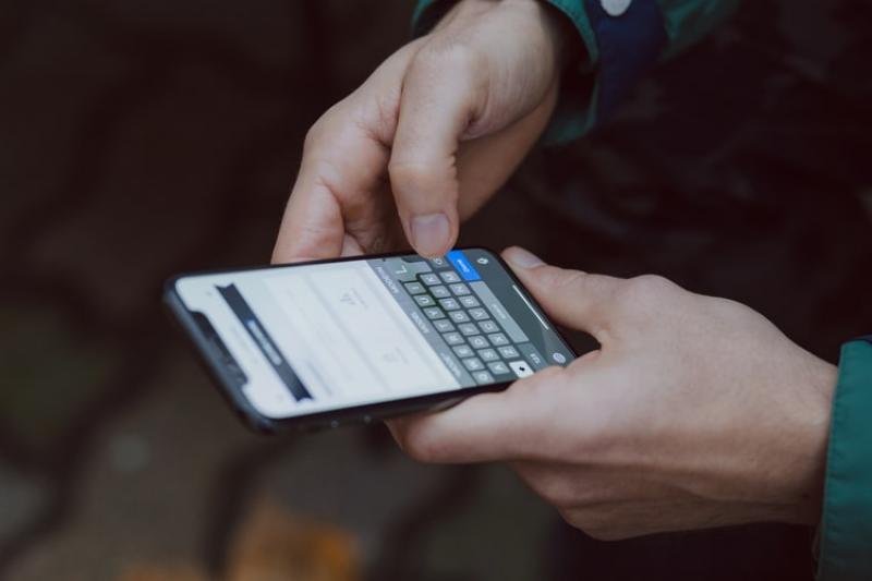 Psicólogos e psiquiatras inovam com atendimentos online para a população