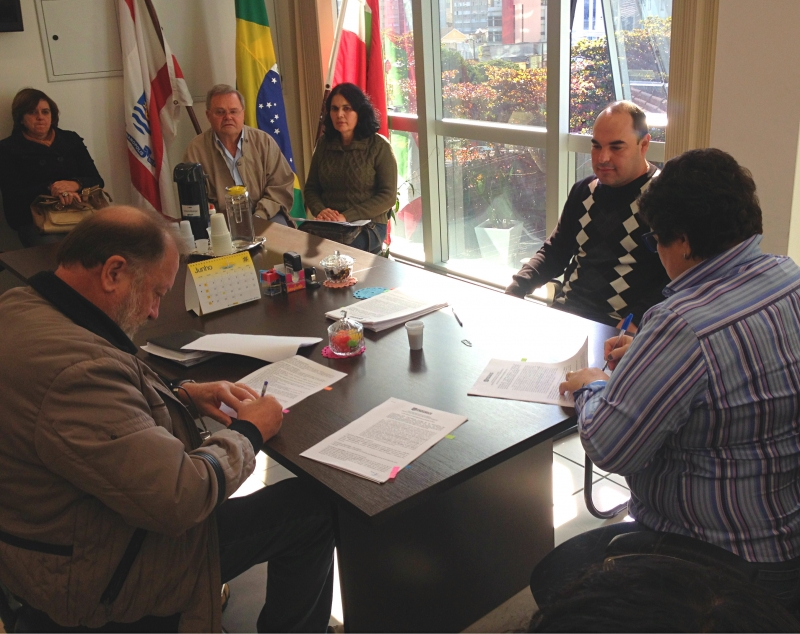  Semas assina convênios ligados à infância