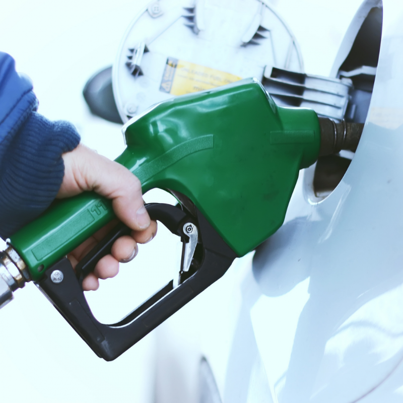Procon cobra divulgação da origem dos combustíveis de postos de gasolina