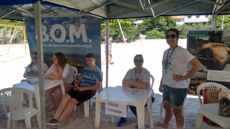 Ação movimenta a Barra da Lagoa