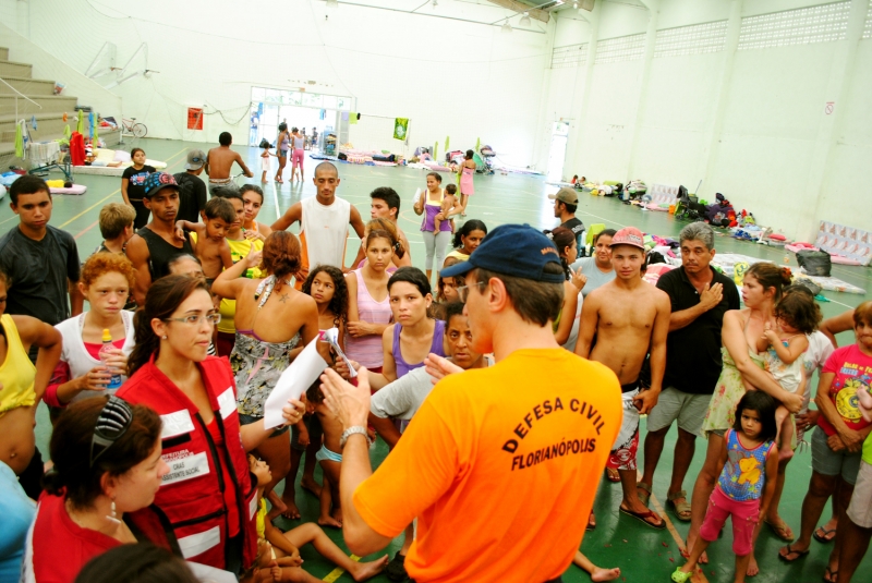 Prefeitura proíbe retorno de famílias ao Papaquara
