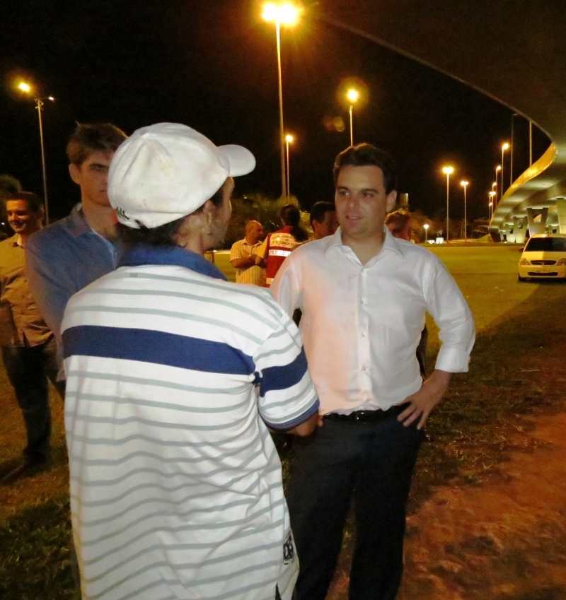 Prefeito visita pontos de moradores de rua