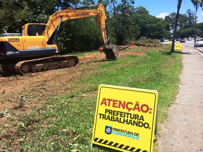 Iniciam obras de corredor exclusivo para ônibus 
