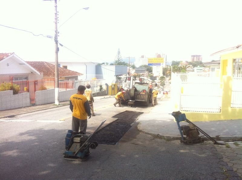 Ruas do Continente são recuperadas