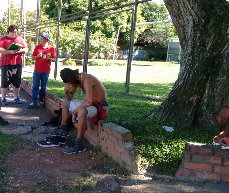 Continente prossegue com abordagem social