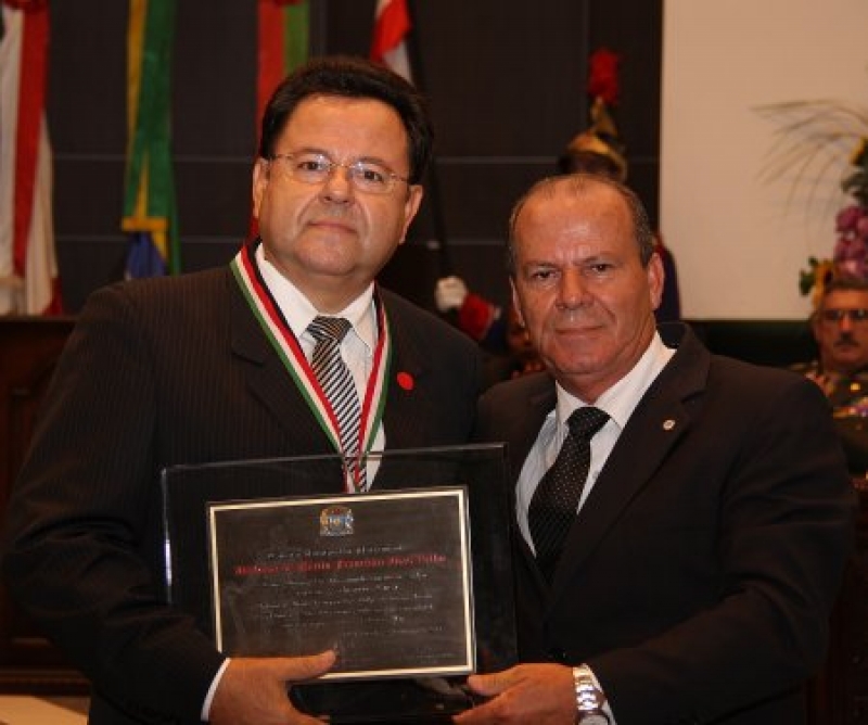 Secretário Municipal de Segurança é agraciado com medalha Francisco Dias Velho