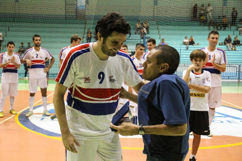 Futsal Floripa goleia o Krona/ Joinville em preparação para a Liga Nacional