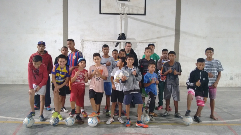 Projeto incentiva esportes na Chico Mendes