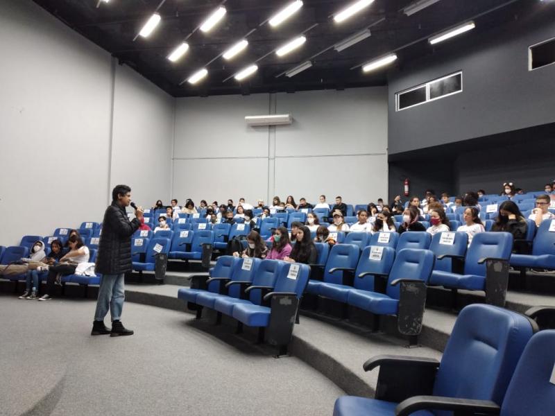 PROJETO “DIA DA MATEMÁTICA” INCENTIVA ADOLESCENTES A SE TORNAREM CIENTISTAS