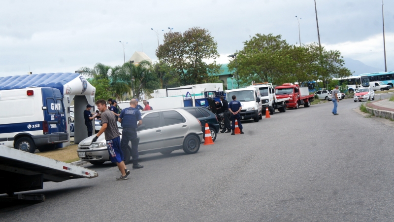 GMF autua 72 motoristas em ação no Centro