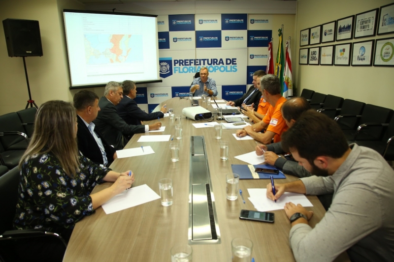 Prefeito consegue liberação do FGTS para atingidos pela chuva