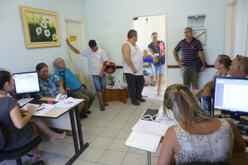 Secretaria do Continente aberta aos moradores