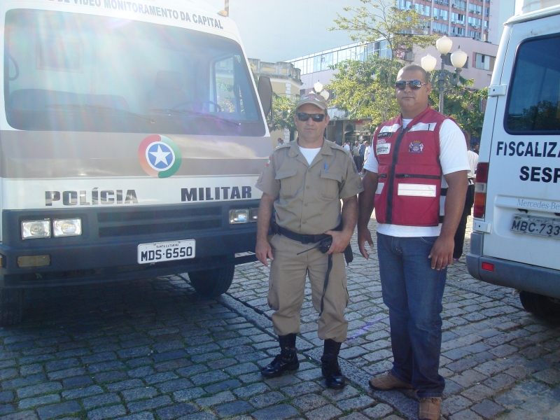 Secretaria de Assistência Social presta auxílio na Força Tarefa contra o comércio ilegal de ambulantes