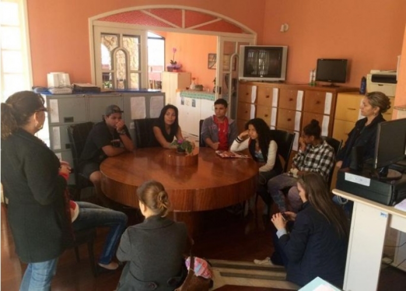 Adolescentes do SCFV de Capoeiras visitam Casa de Apoio do Continente