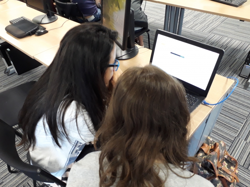 Estudantes criam aplicativo para auxiliar no descarte de resíduos