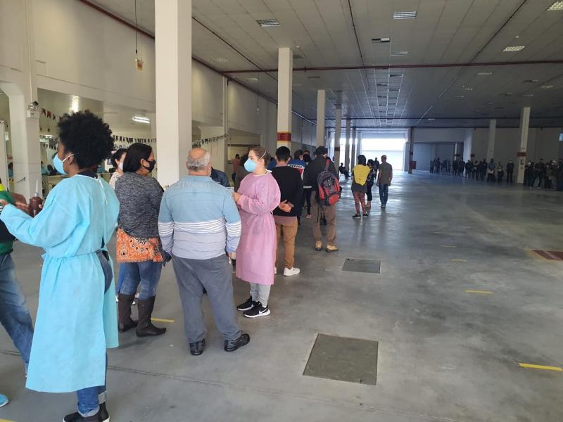 Florianópolis terá ponto de vacinação aberto até as 21h de sábado