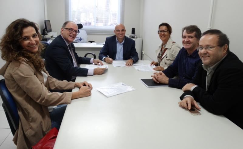 SMS e Udesc renovam convênio para Programa de Residência Multiprofissional em Saúde da Família