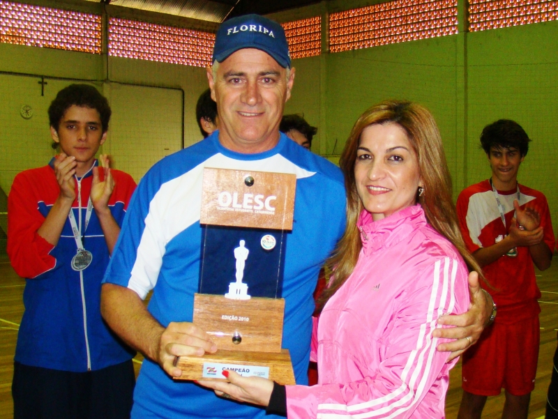 FLORIANÓPOLIS É CAMPEÃ DA ETAPA REGIONAL DA OLESC 