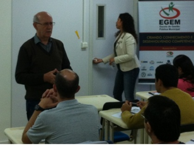 Inicia curso de capacitação para servidores