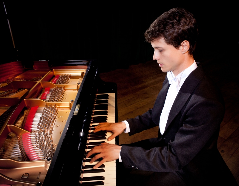 Ciclo Chopin  encerra com Guilherme Amaral