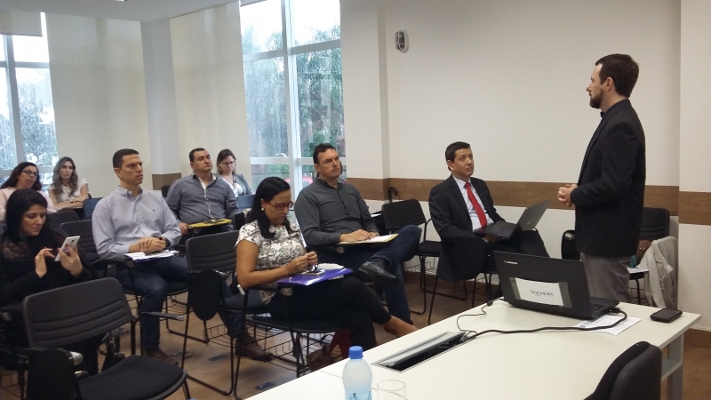 Oficina avalia projetos do Prêmio Boas Práticas