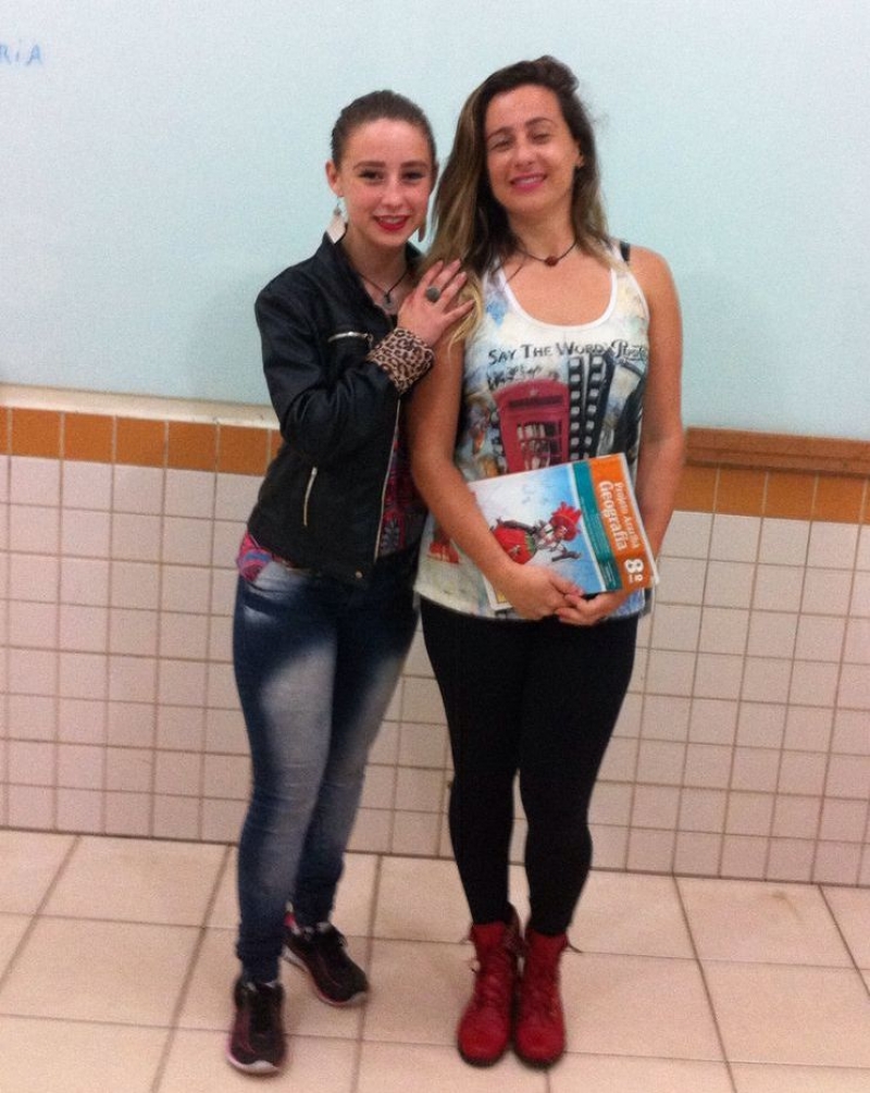 Juntas, mãe e filha concluem estudos na EJA 