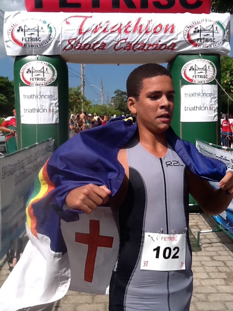 Hammerhead de Aquathlon acirrado no aniversário de Floripa