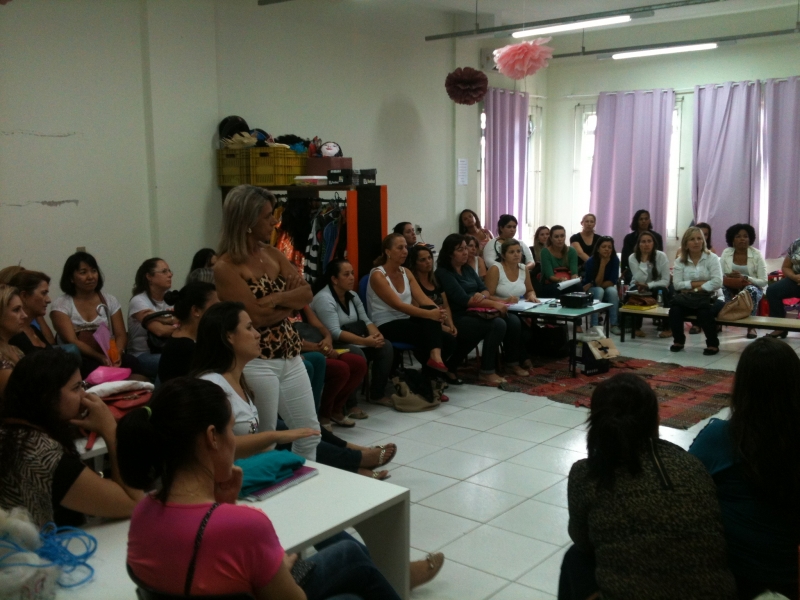 Professores e alunos têm aulas anti-incêndio