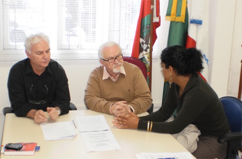 Secretário recebe coordenadora da COPIR