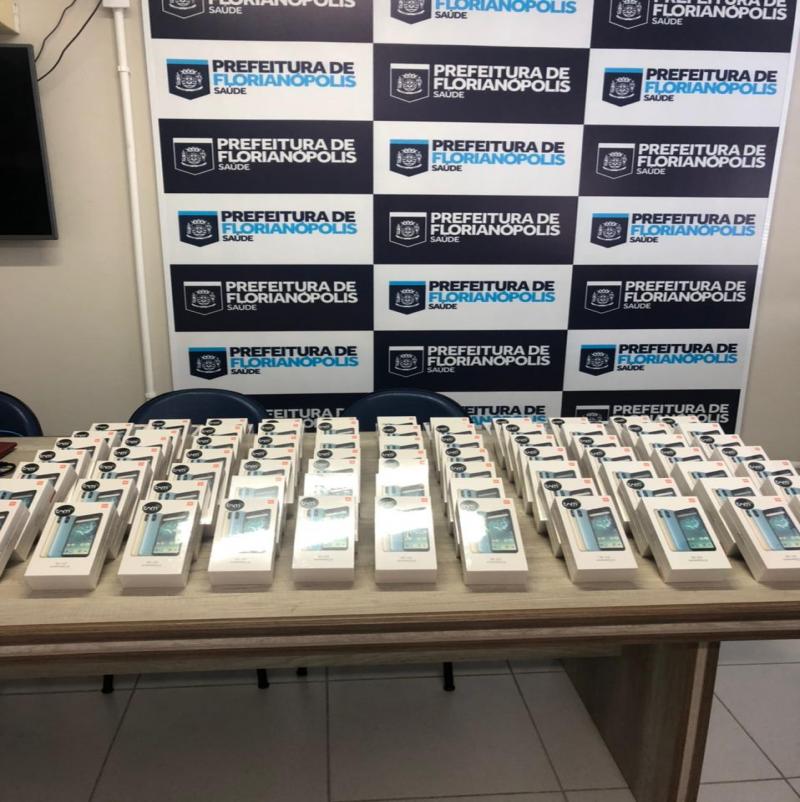 SMS recebe doação de celulares para ações de enfrentamento à Covid-19