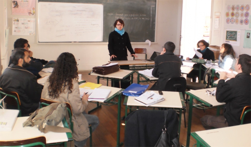 Ação visa reduzir consumo de cigarros nas escolas