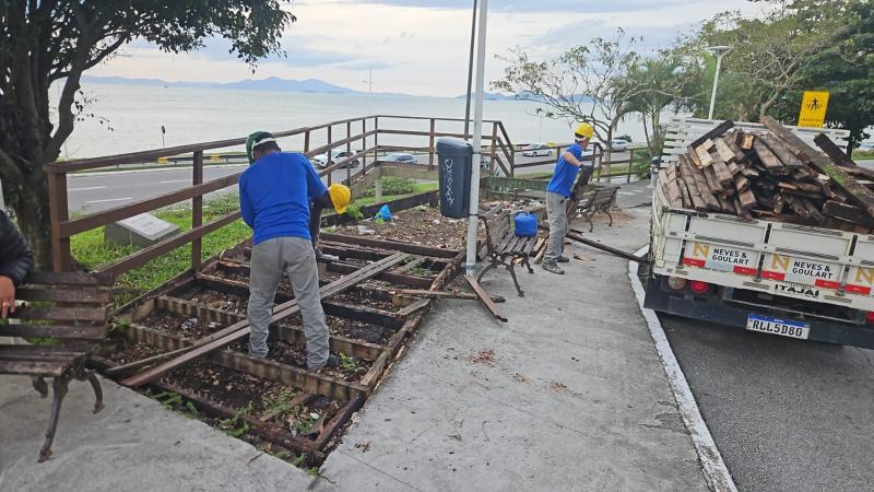 Prefeitura reconstrói mirante da Beira-Mar Norte