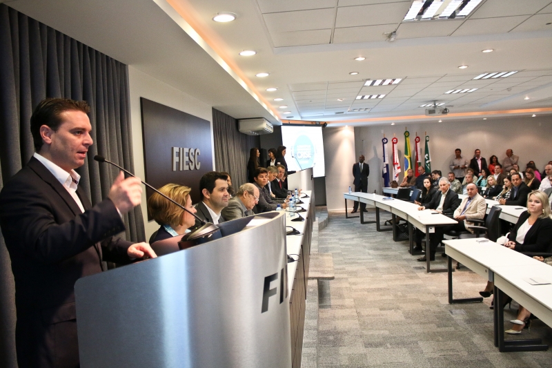 Prefeitura tem proposta para enfrentar a crise