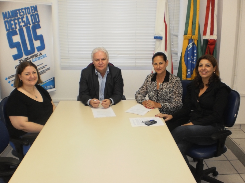 Consultora do MS para área da Criança visita SMS