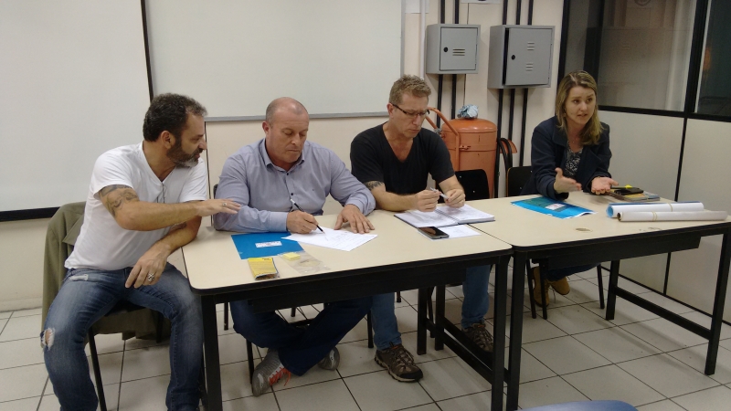 Continente se mobiliza no combate à dengue