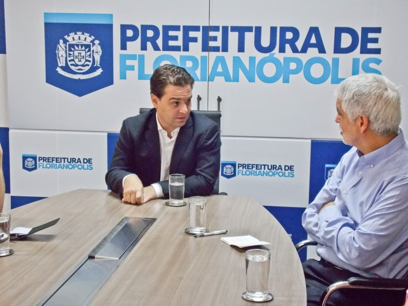Urbanista Enrique Peñalosa visita a Prefeitura
