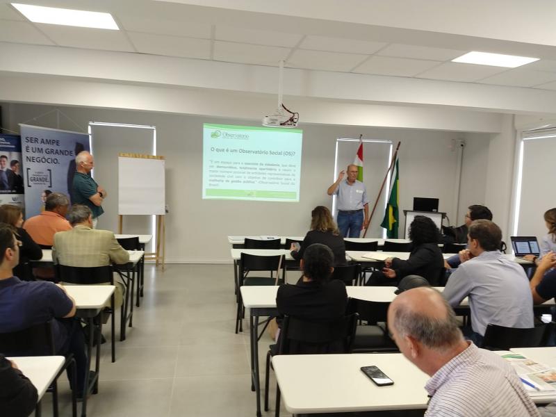 Capacitação Servidores Sobre o Relatório Anual de Indicadores de Florianópolis