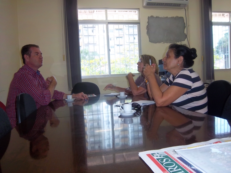 Secretaria do Continente recebe jornalistas da Folha de Coqueiros