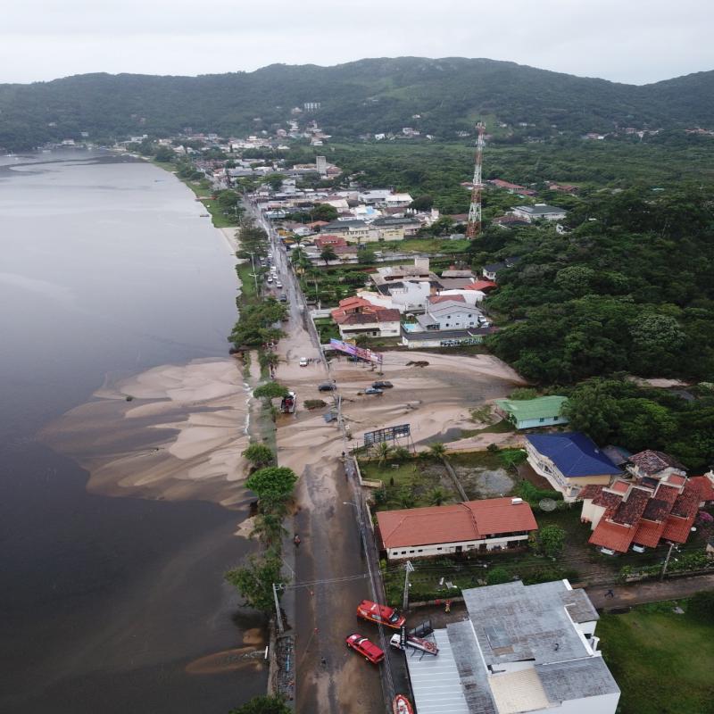 Prefeitura multa Casan em R$ 15 milhões após rompimento na Lagoa 