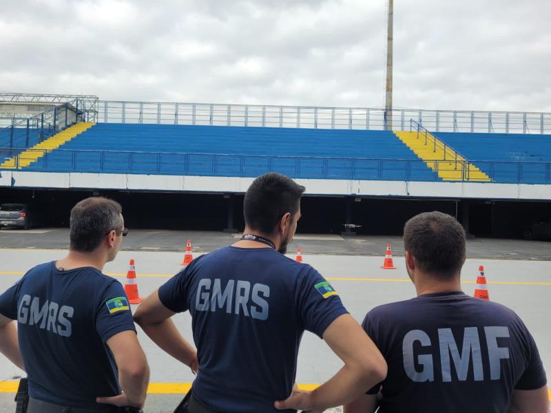Para reforçar segurança, guardas municipais de Florianópolis participam de curso para pilotar drones
