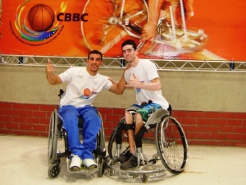 Atletas de Floripa no Basquete sobre Rodas trilham caminho de sucesso em busca de vaga na Seleção Brasileira.