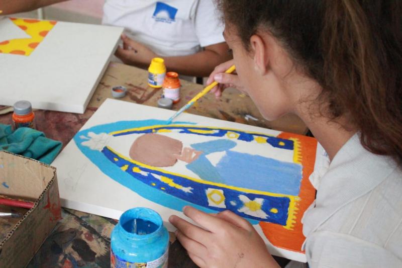Crianças do Centro de Convivência do Itacorubi fazem releituras de obras