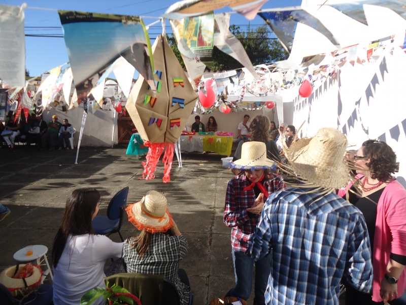 CAPS da Ilha promove festa junina